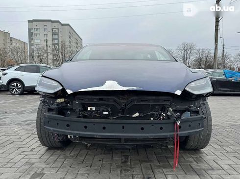 Tesla Model X 2017 - фото 13