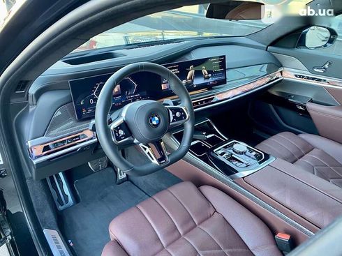 BMW 7 серия 2023 - фото 23