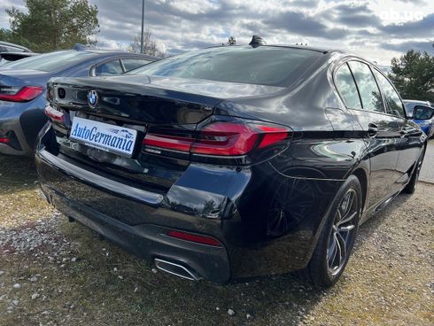 BMW 5 серия 2021 - фото 36