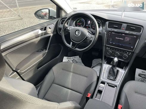 Volkswagen e-Golf 2019 - фото 20