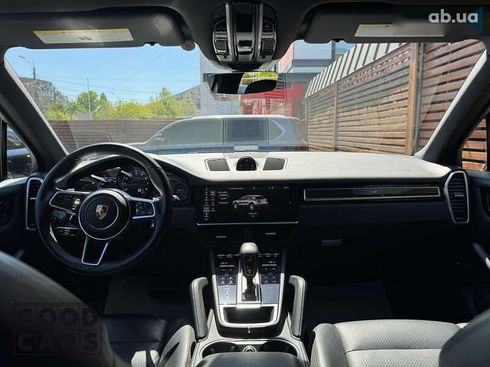 Porsche Cayenne 2018 - фото 27
