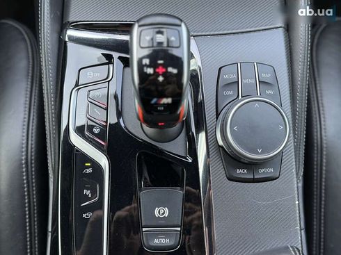 BMW M5 2019 - фото 30