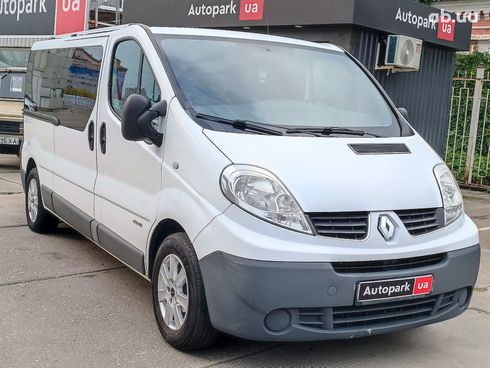 Renault Trafic 2014 белый - фото 7