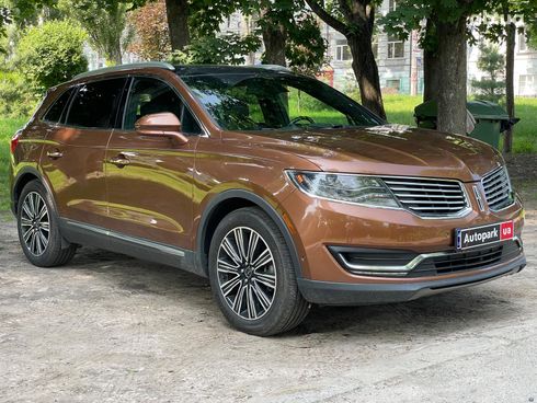 Lincoln MKX 2018 коричневый - фото 3