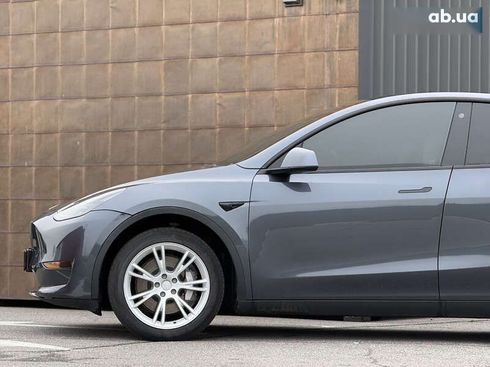 Tesla Model Y 2022 - фото 12