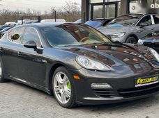 Продаж вживаних Porsche Panamera в Чернівецькій області - купити на Автобазарі