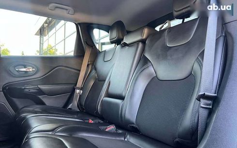 Jeep Cherokee 2019 - фото 24