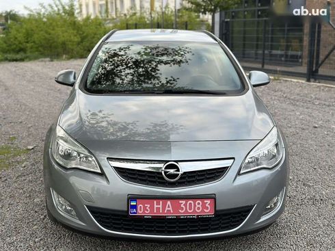 Opel Astra 2010 - фото 7