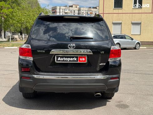 Toyota Highlander 2010 черный - фото 4