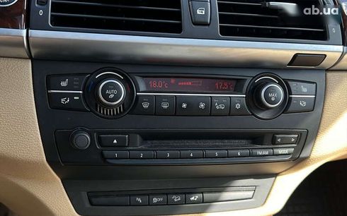 BMW X5 2011 - фото 19