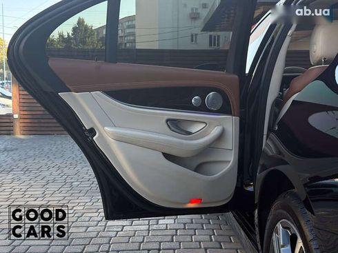 Mercedes-Benz E-Класс 2020 - фото 24