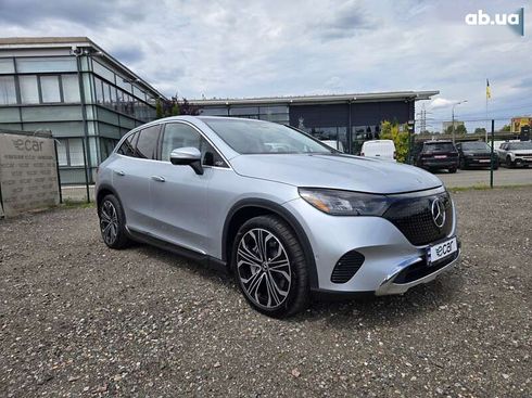 Mercedes-Benz EQE-Класс 2023 - фото 12