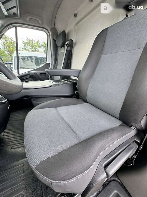 Renault Master 2019 - фото 14