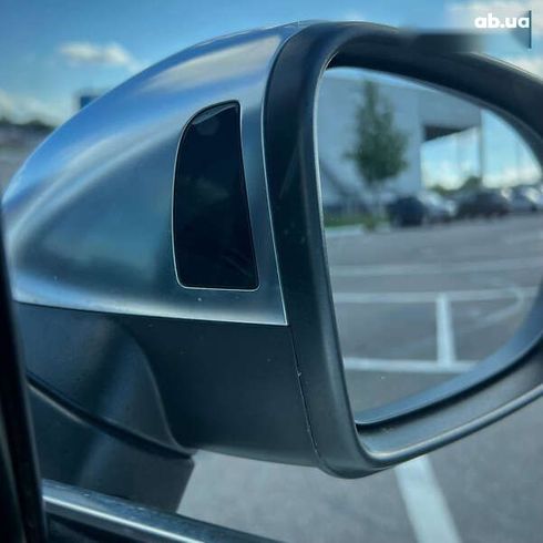 Volkswagen passat alltrack 2018 - фото 11