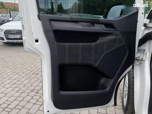 Volkswagen Transporter 2019 - фото 23