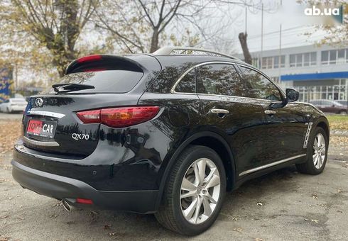Infiniti QX70 2015 - фото 4