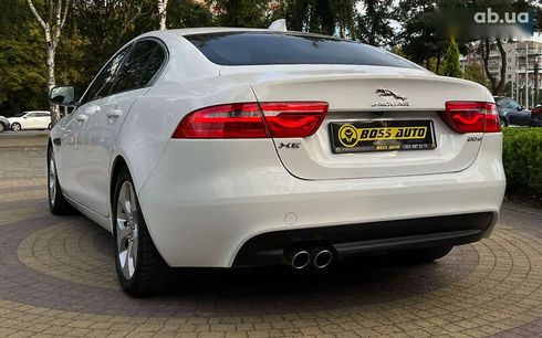 Jaguar XE 2016 - фото 5