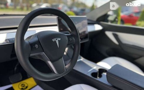 Tesla Model Y 2022 - фото 18