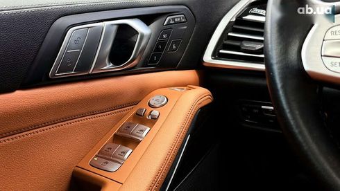 BMW X7 2021 - фото 22