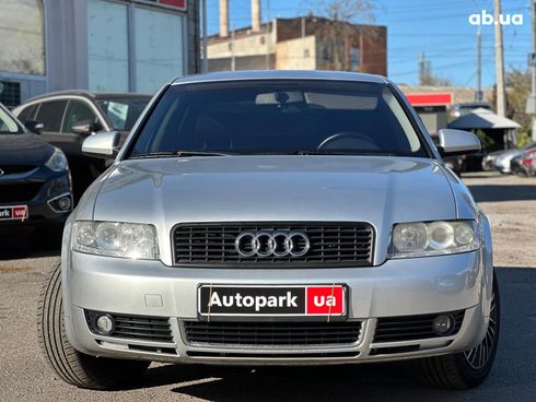 Audi A4 2002 серый - фото 4