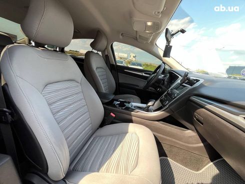 Ford Fusion 2016 серый - фото 19