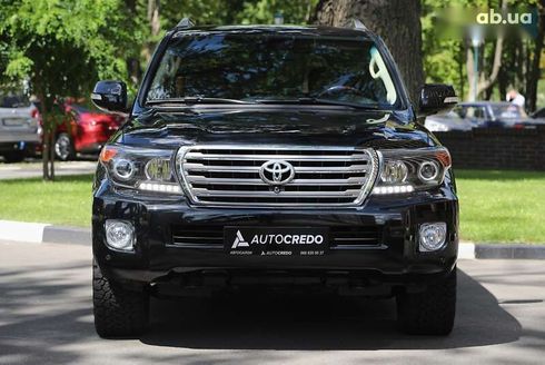Toyota Land Cruiser 2014 - фото 2