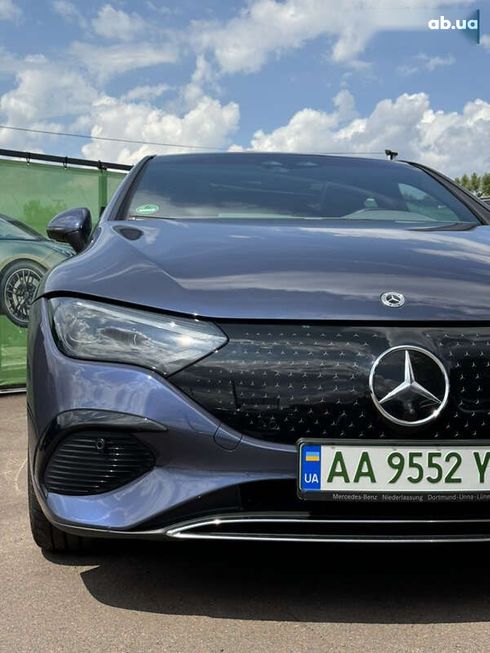 Mercedes-Benz EQE-Класс 2023 - фото 4