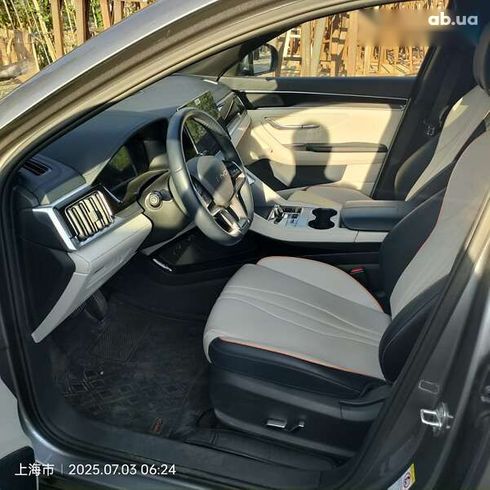 BYD Song Plus 2023 - фото 9