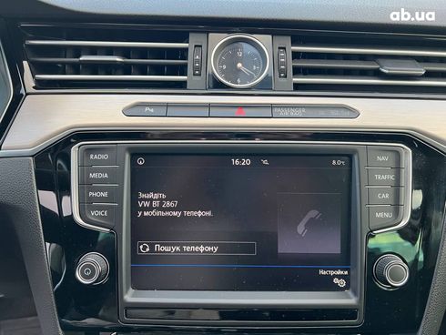 Volkswagen Passat 2016 белый - фото 28