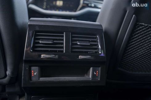 Volkswagen Touareg 2019 - фото 29