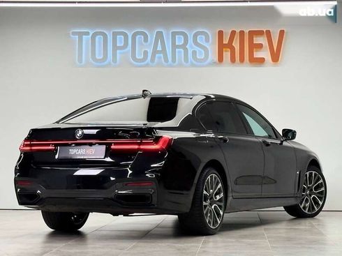 BMW 7 серия 2022 - фото 11