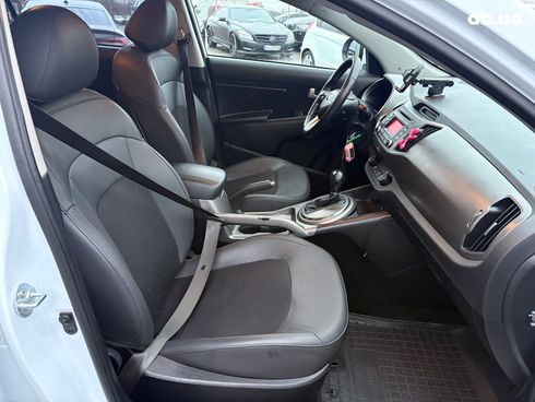 Kia Sportage 2014 белый - фото 119