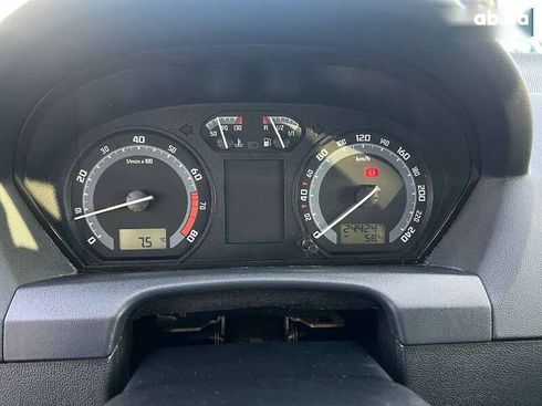 Skoda Fabia 2006 - фото 14