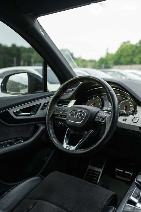Audi Q7 2019 - фото 23