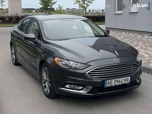 Ford Fusion 2017 - фото 7