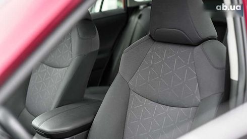 Toyota RAV4 2019 - фото 19