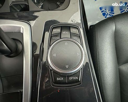 BMW 5 серия 2017 - фото 18