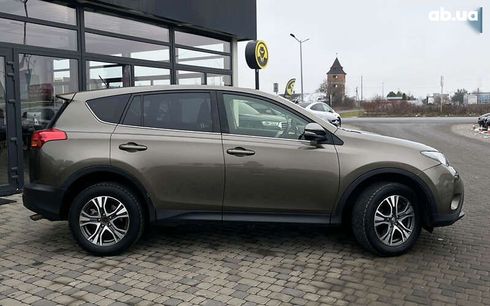 Toyota RAV4 2014 - фото 8