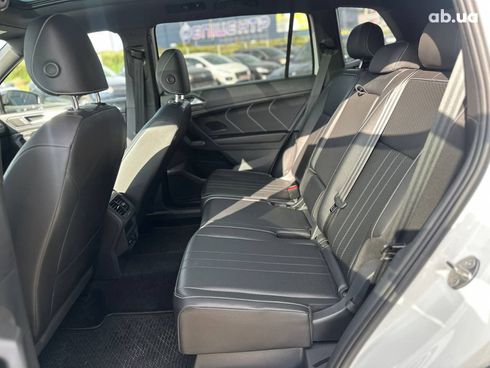 Volkswagen Tiguan 2021 белый - фото 33