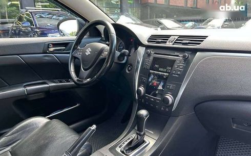 Suzuki Kizashi 2010 - фото 14