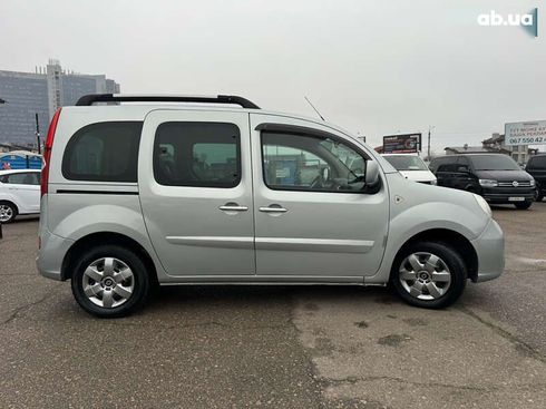 Renault Kangoo 2012 - фото 9