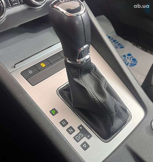 Skoda Octavia 2019 - фото 19