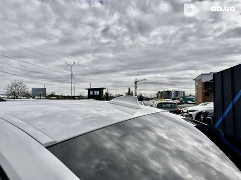 BMW 5 серия 2017 - фото 25