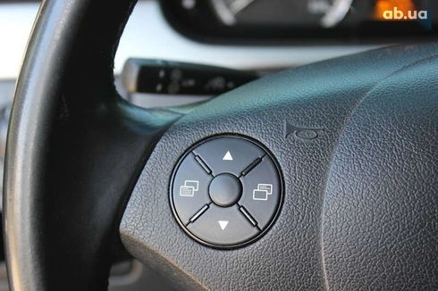 Mercedes-Benz Viano 2014 - фото 29
