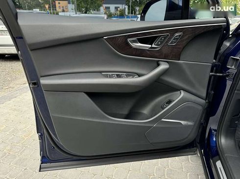 Audi Q7 2020 - фото 19