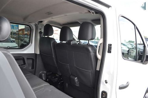 Renault Trafic 2018 - фото 18