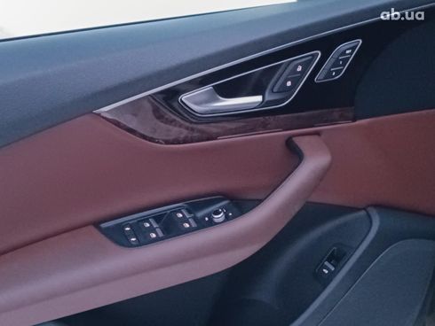Audi Q7 2017 серый - фото 22