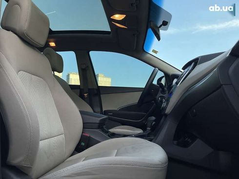 Hyundai Santa Fe 2013 - фото 30