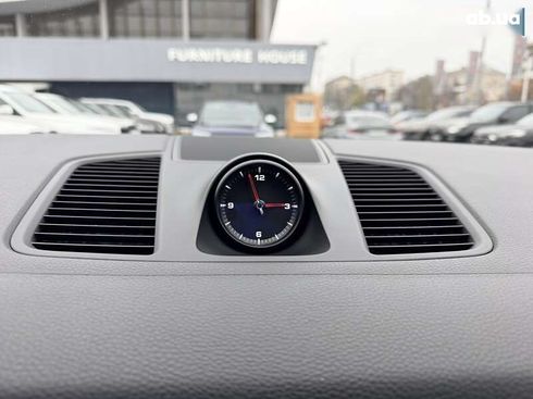 Porsche Cayenne 2018 - фото 26