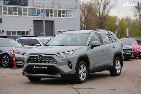 Toyota RAV4 2019 - фото 3